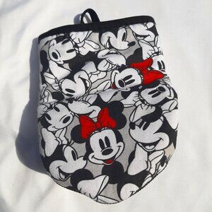 Disney Minnie Mouse (1) Oversized Mini Oven Mitt Red Bow Kitchen Glove